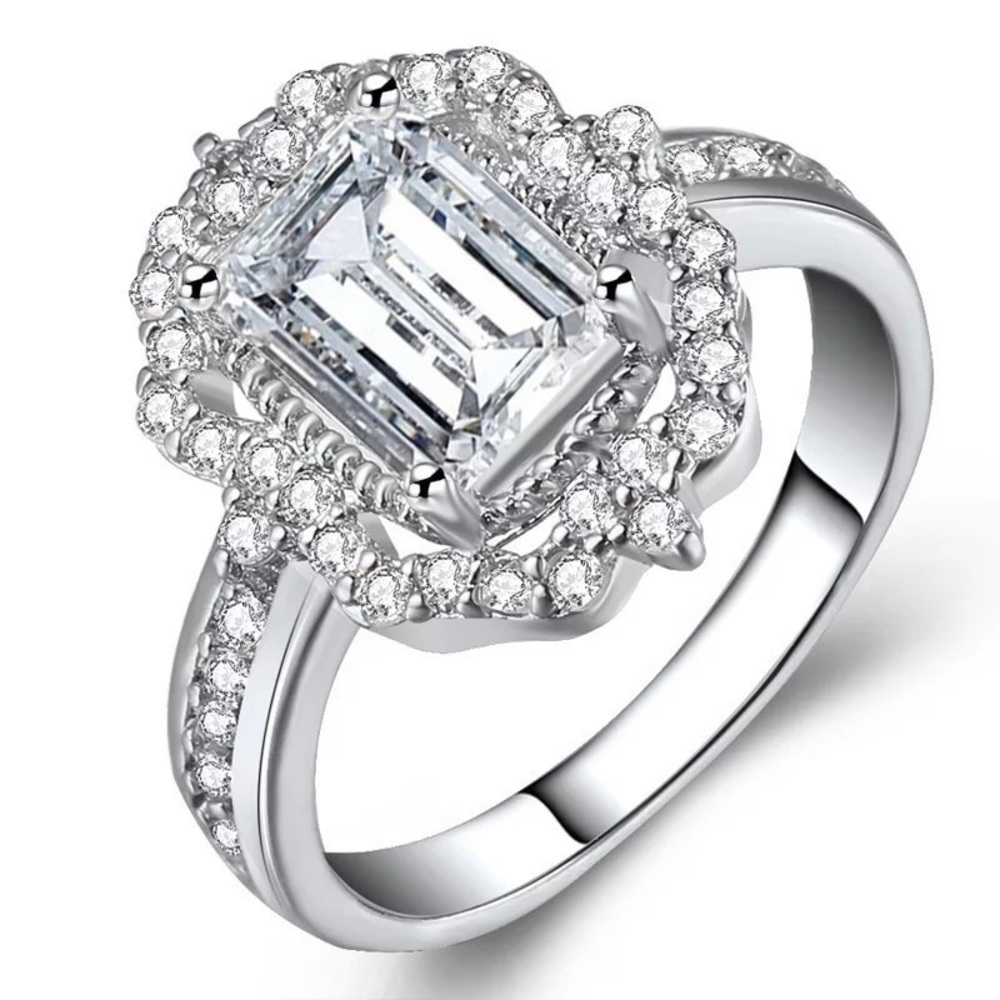 ❤️ Beautiful engagement style white gold ring